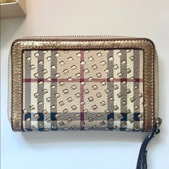 Burberry Haymarket Check Zip Wallet Metallic Gold - Picture 3 of 8